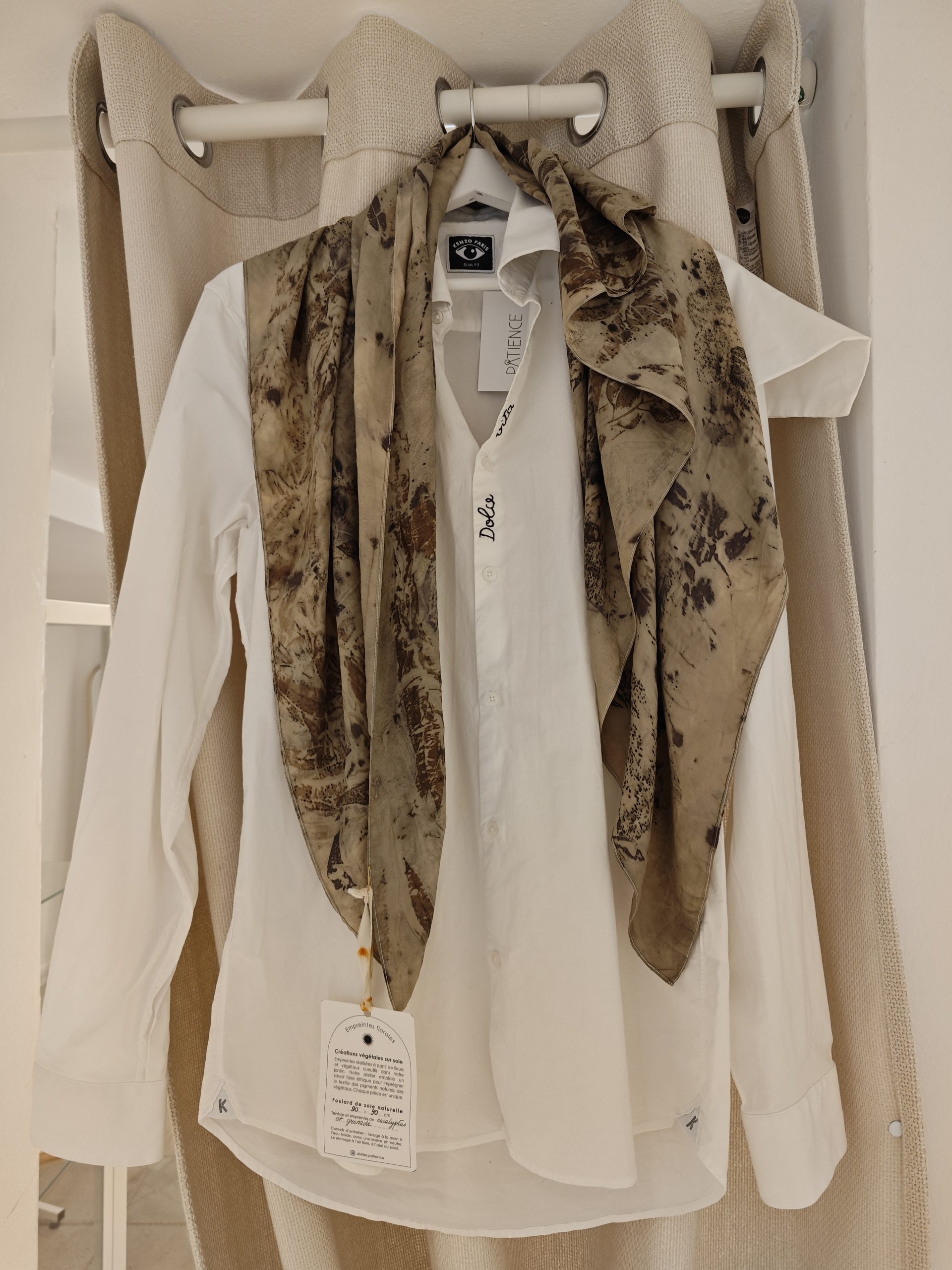 BROCHE BRODEE COEUR SATURNE