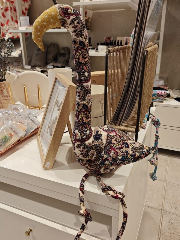 FLAMANT MOTIF BAROQUE